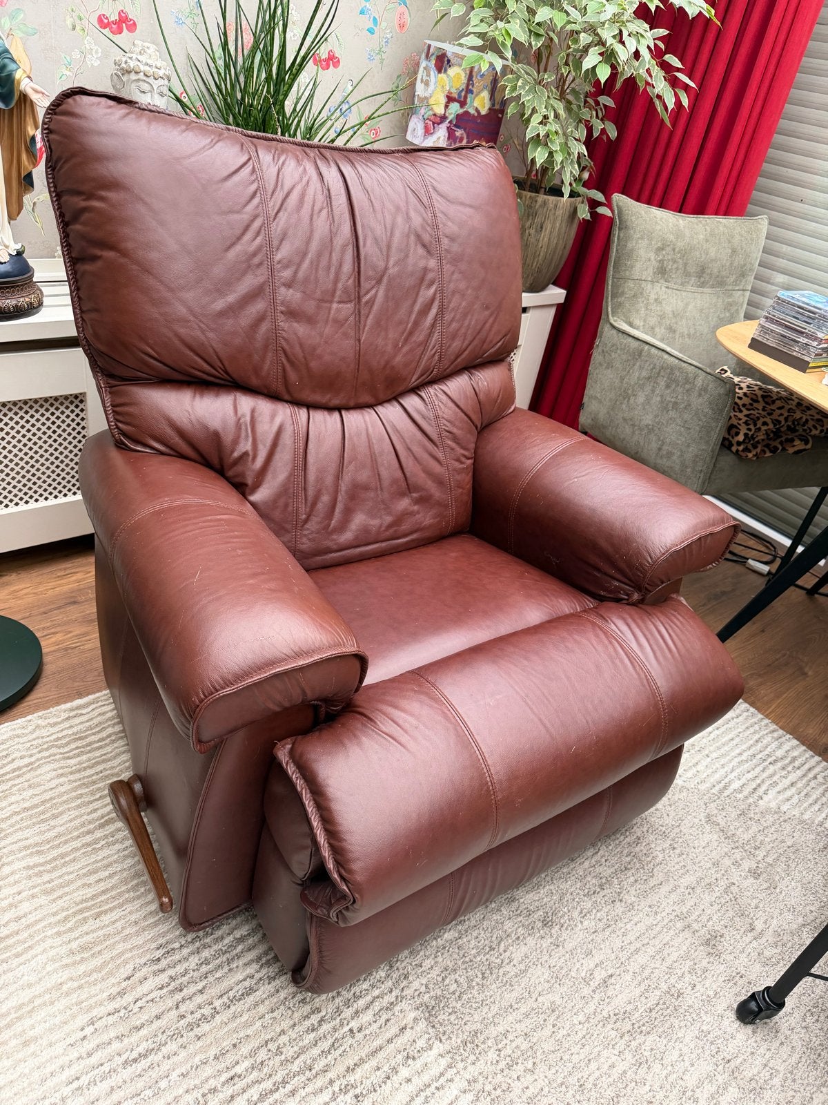 Comfortabele bruine leren relaxfauteuil Lazy Boy), Ophalen, Gebruikt, Minder dan 75 cm, Leer
