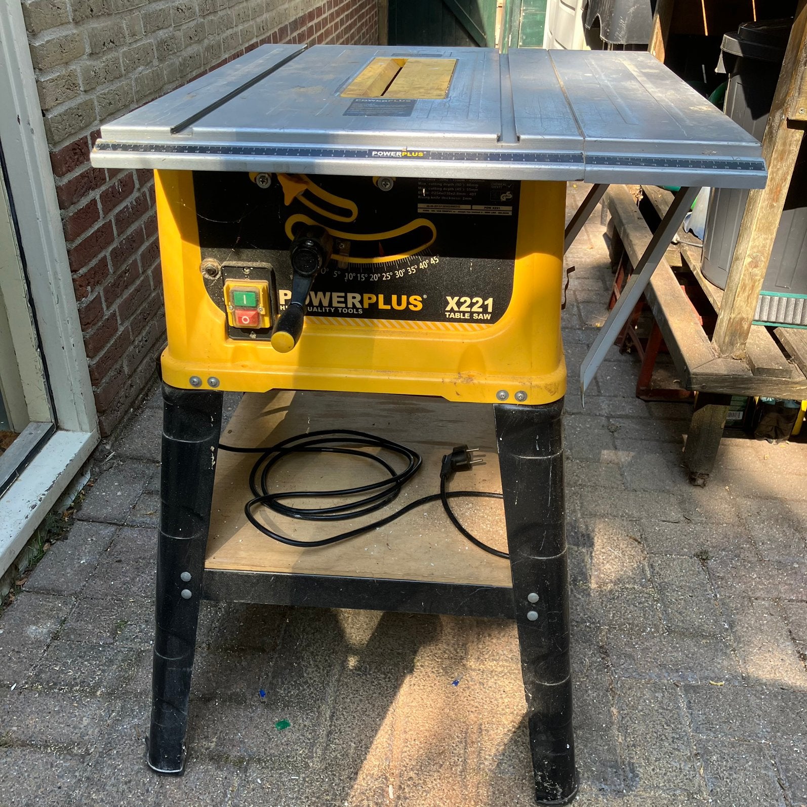 Zaagtafel te koop, Ophalen, Gebruikt, 70 mm of meer, Overige typen