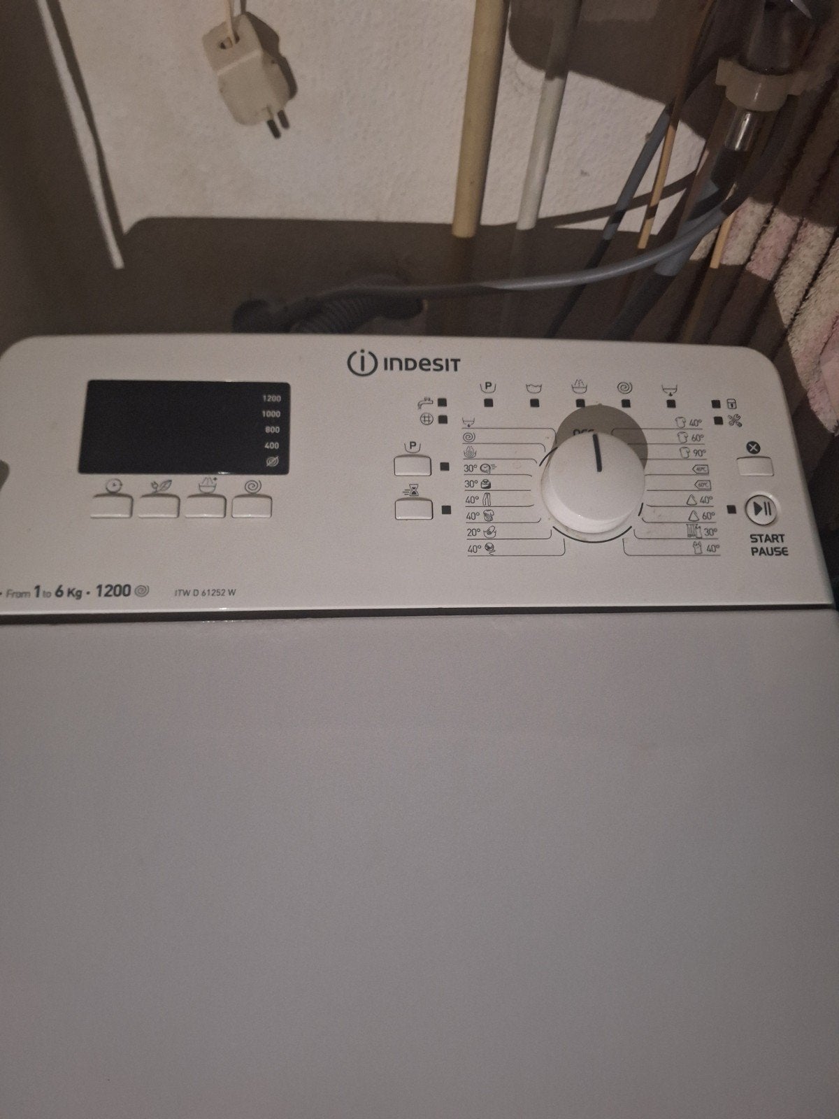 Indesit wasmachine, Ophalen of Verzenden, Zo goed als nieuw, 1200 tot 1600 toeren, 85 tot 90 cm