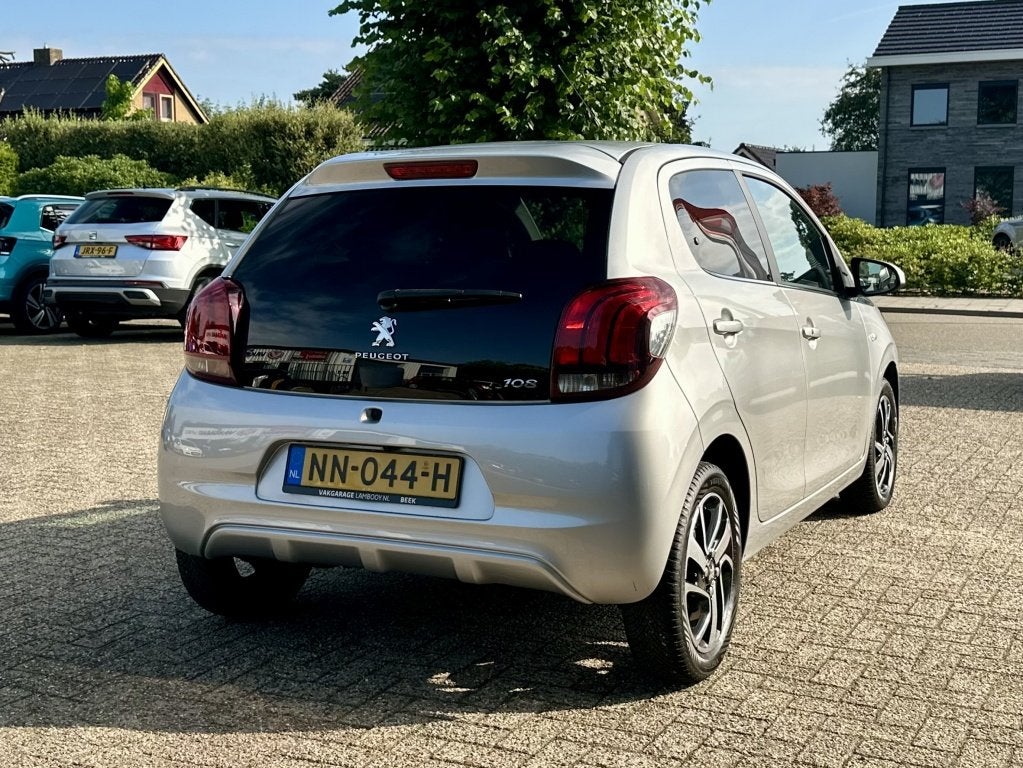 Peugeot 108 1.0 e-VTi Allure Navi Camera Keyless (bj 2017), Auto's, Gebruikt, Euro 6, 4 stoelen, Origineel Nederlands