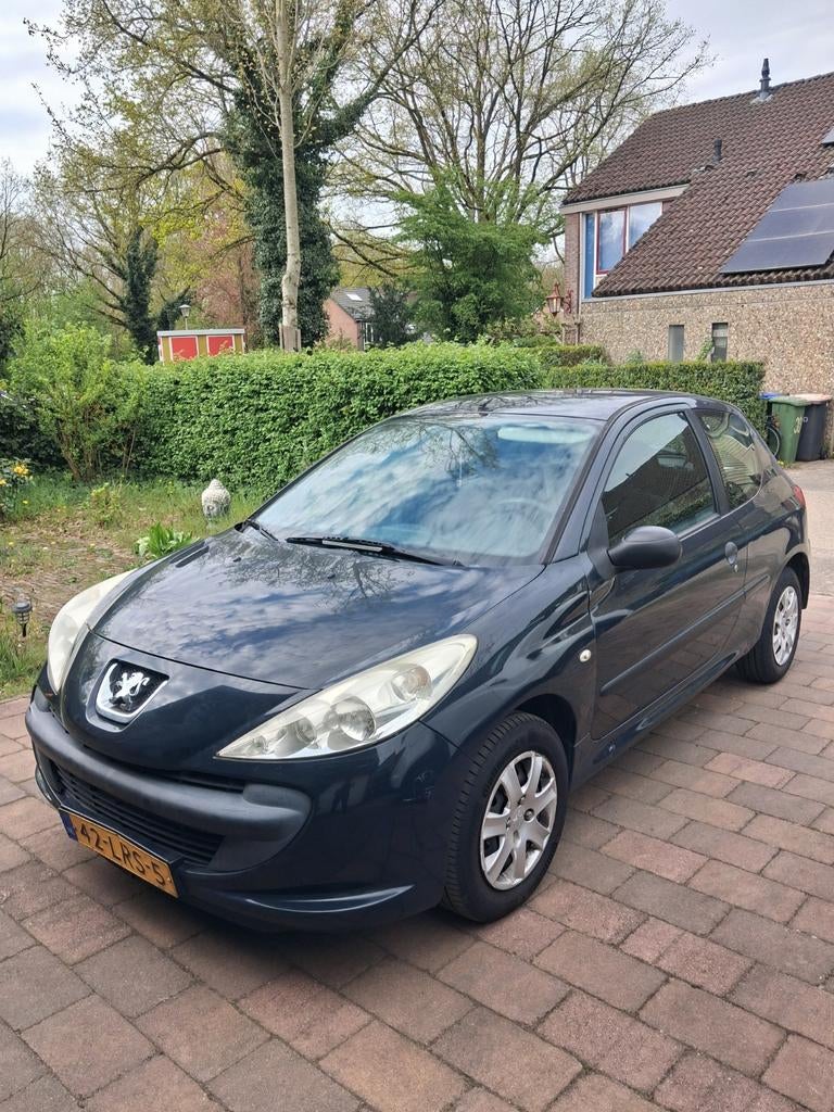 Peugeot 206+ 1.4 Benzine 2010, Voorwielaandrijving, 206+, Stof, 4 cilinders