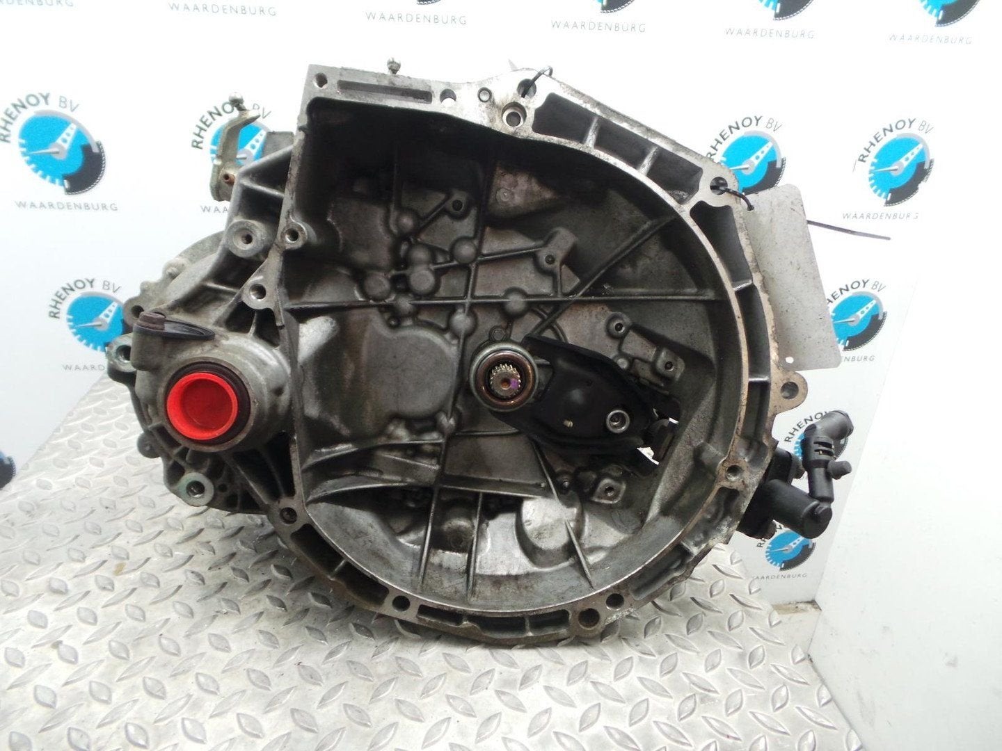PEUGEOT 208 TRANSMISSIE / VERSNELLINGSBAK 2013, Ophalen of Verzenden, Gebruikt, Stiba lid