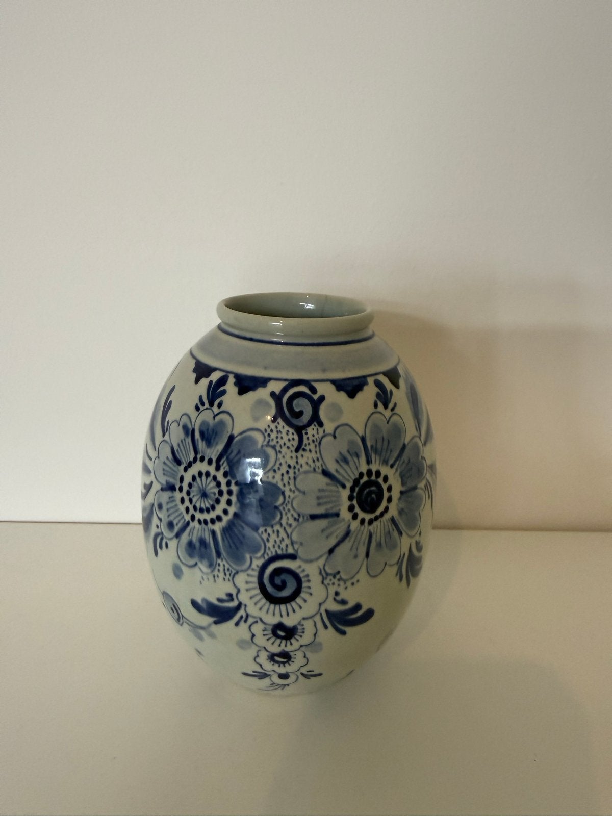 Delfts Blauw vaasje Schoonhoven, Made in Holland, Antiek en Kunst, Ophalen