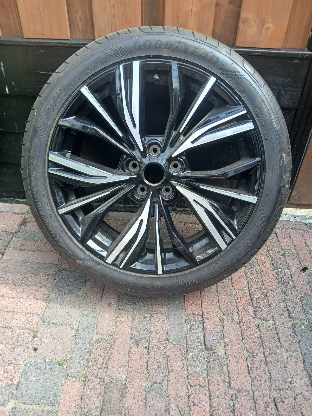 Reserve autoband Nissan Juke, Auto-onderdelen, Banden en Velgen, Ophalen, 19 inch, Zomerbanden, Banden en Velgen