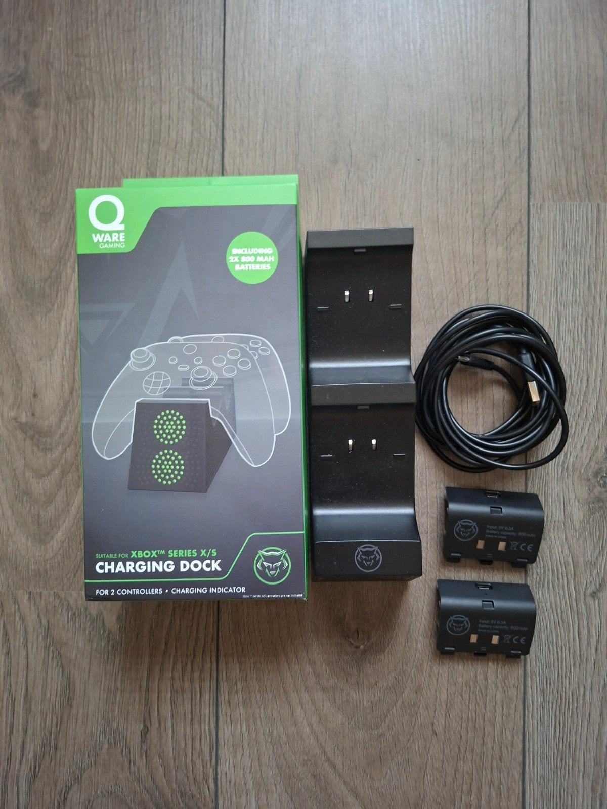 Qware Charging station Xbox series, Ophalen of Verzenden, Zo goed als nieuw, Overige typen, Xbox Original