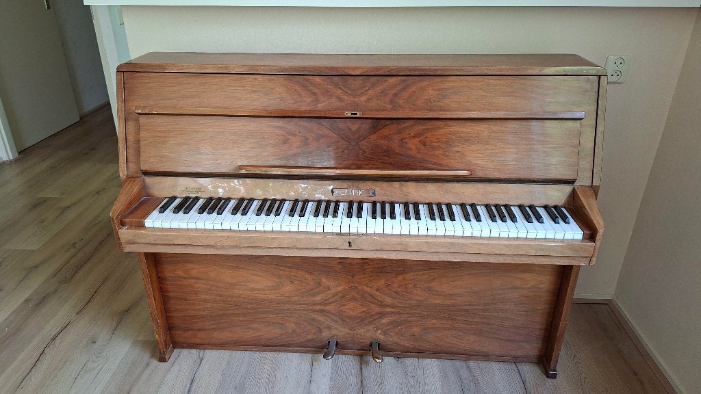 Mooie Piano, Ophalen, Gebruikt, Bruin, Piano