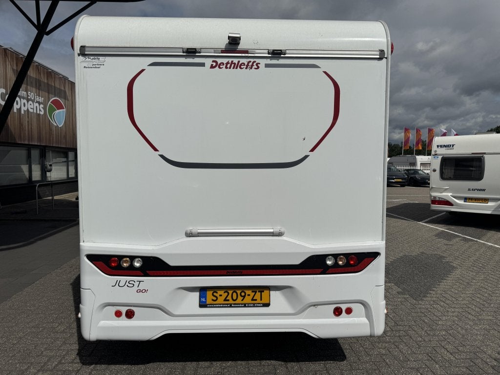 Dethleffs Just Go 7055 EB 155 PK AUTOMAAT, enkele bedden, Automaat, Ringverwarming, Bedrijf, Diesel