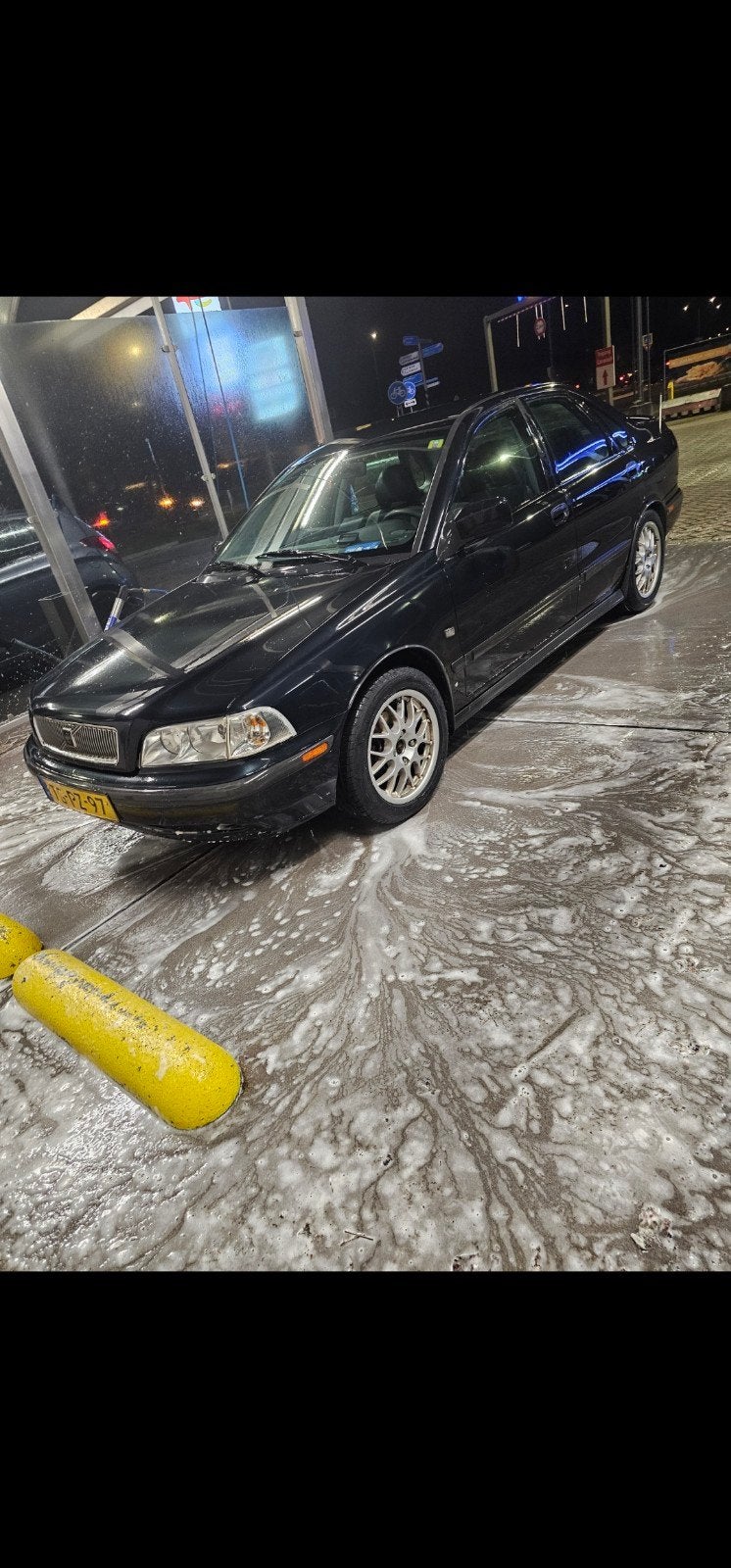 Volvo S40 1.9 T-4 AUT 1998 Zwart, Auto's, 1295 kg, 4 cilinders, Zwart, S40