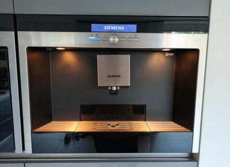 Siemens inbouw, 10 kopjes of meer, Ophalen of Verzenden, Zo goed als nieuw, Koffiemachine