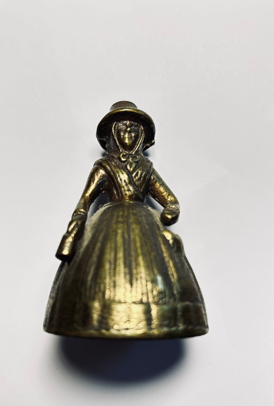 “Lady Bell” messing bel dame met victoriaanse kleding 7 cm, Ophalen of Verzenden