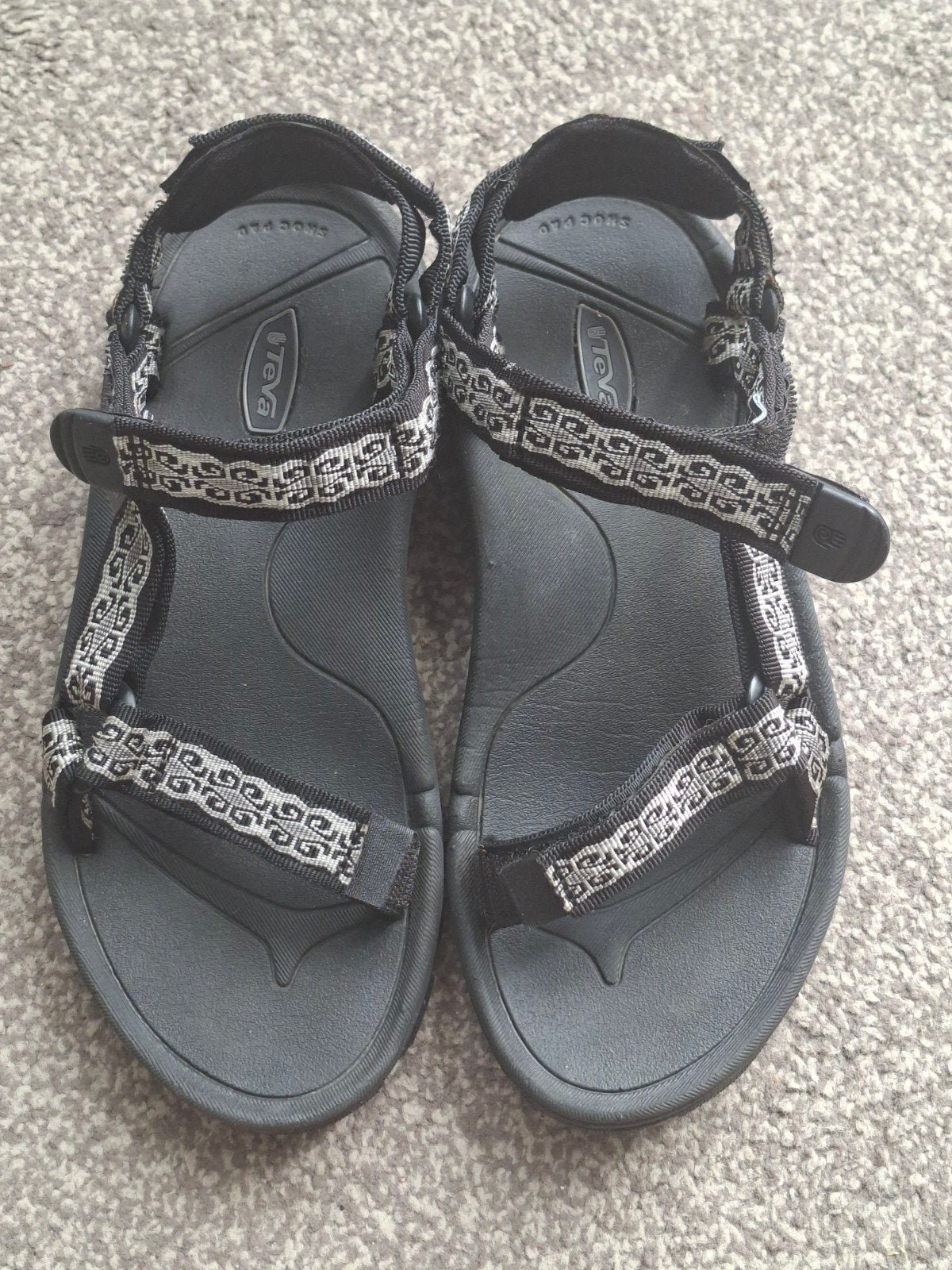 TEVA sandalen mt 38/39 (US mt. 8), Ophalen of Verzenden, Gedragen, Sandalen of Muiltjes