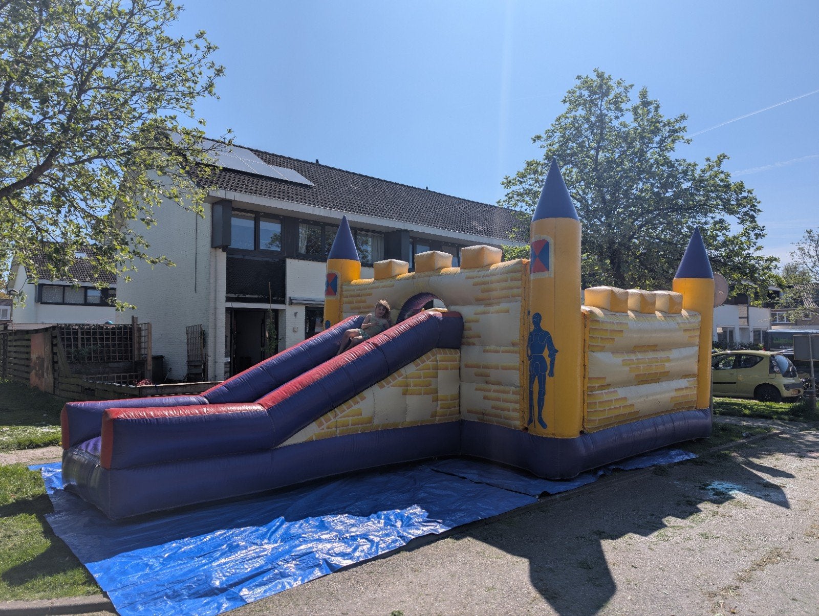 Groot XXL Springkasteel 9x5m met glijbaan -Feestverhuur Sne, Ophalen of Verzenden, Gebruikt