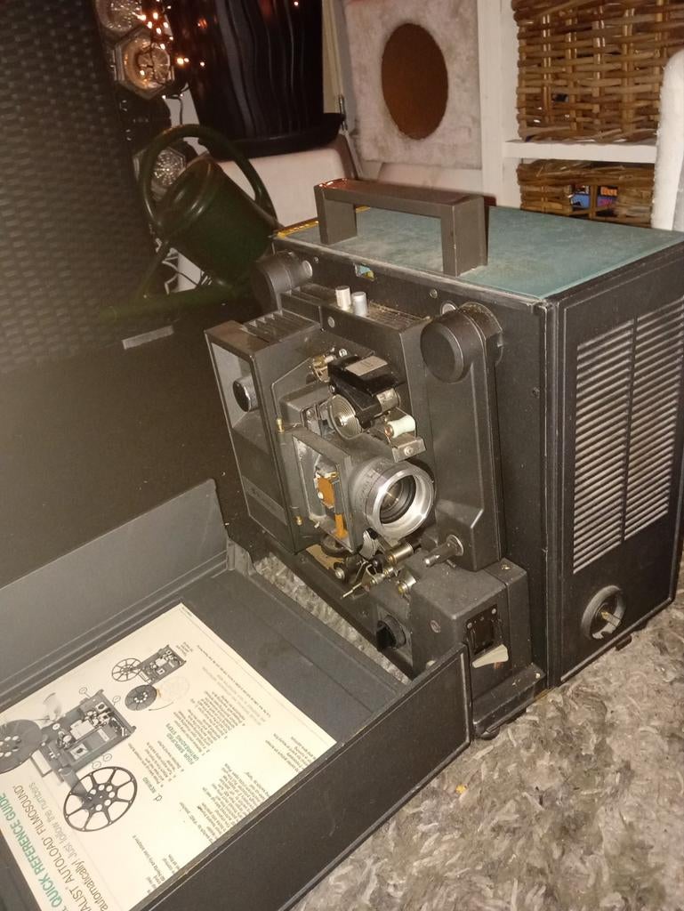 8 mm filmprojecktor, Verzamelen, Fotografica en Filmapparatuur, Ophalen, 1960 tot 1980
