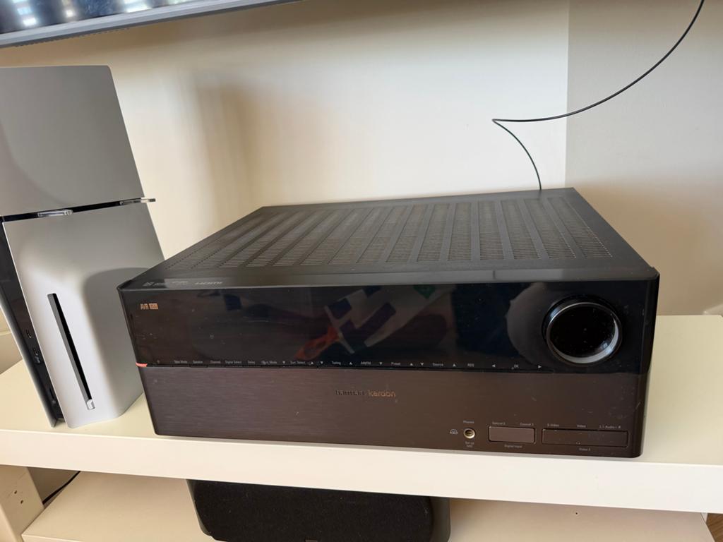 Harman Kardon AVR 135 Receiver met JBL 5.1 Surround Set, Overige merken, Gebruikt, 70 watt of meer, Ophalen of Verzenden