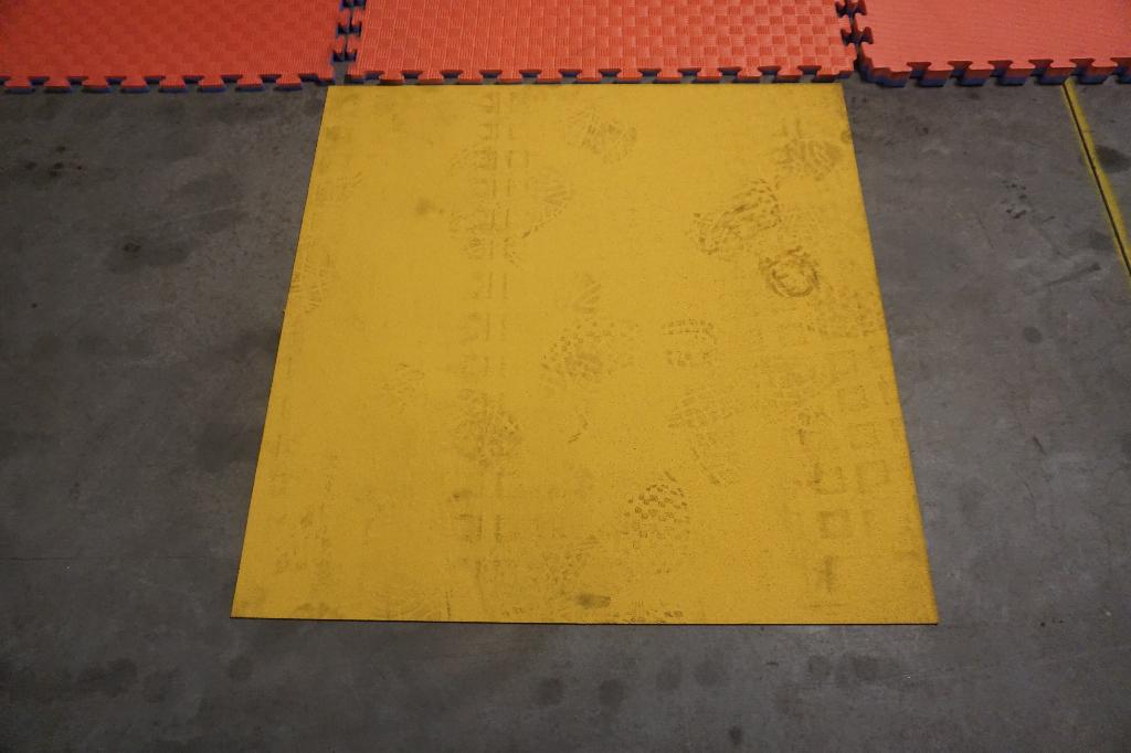 Foam matten sportmatten mat ondertegel voor box puzzelmat, Ophalen, Gebruikt