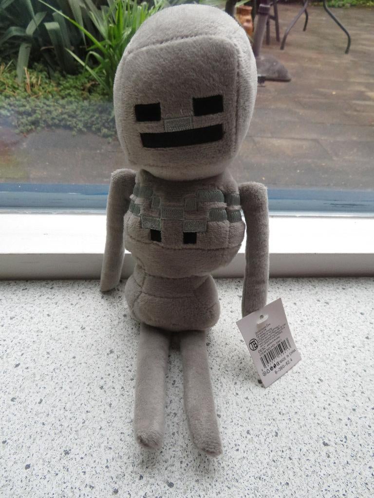 Zacht grijze pop Skeleton van Minecraft meet ca 32 cm, Kinderen en Baby's, Speelgoed | Knuffels en Pluche, Overige typen, Grijs