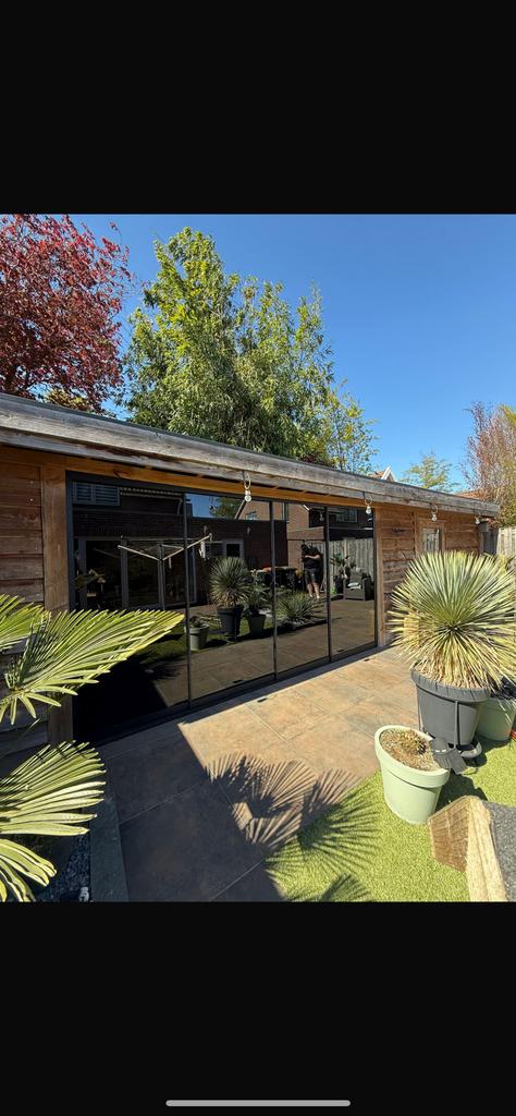 Glazen schuifwanden €275 incl. montage 1 week