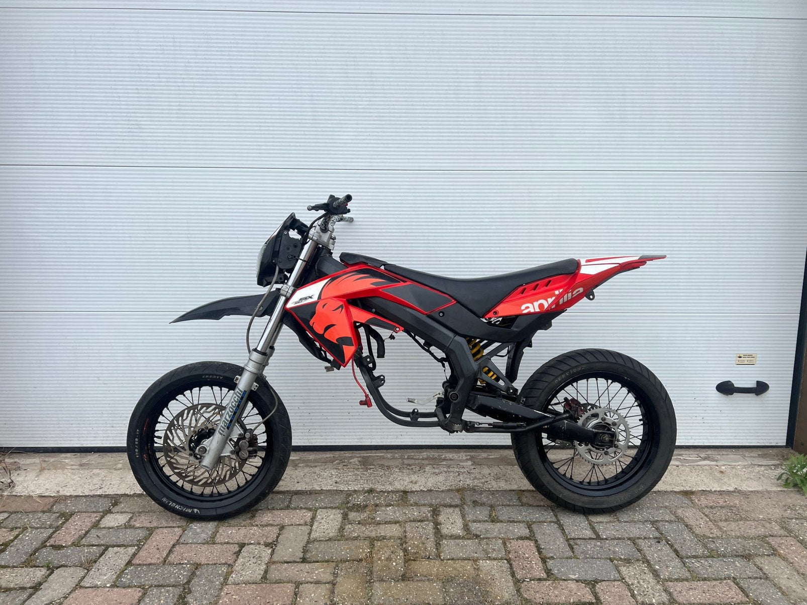 Aprilia SX50 2007 rollend frame, Fietsen en Brommers, Brommers | Derbi, Ophalen, 6 versnellingen, Gebruikt, Maximaal 45 km/u