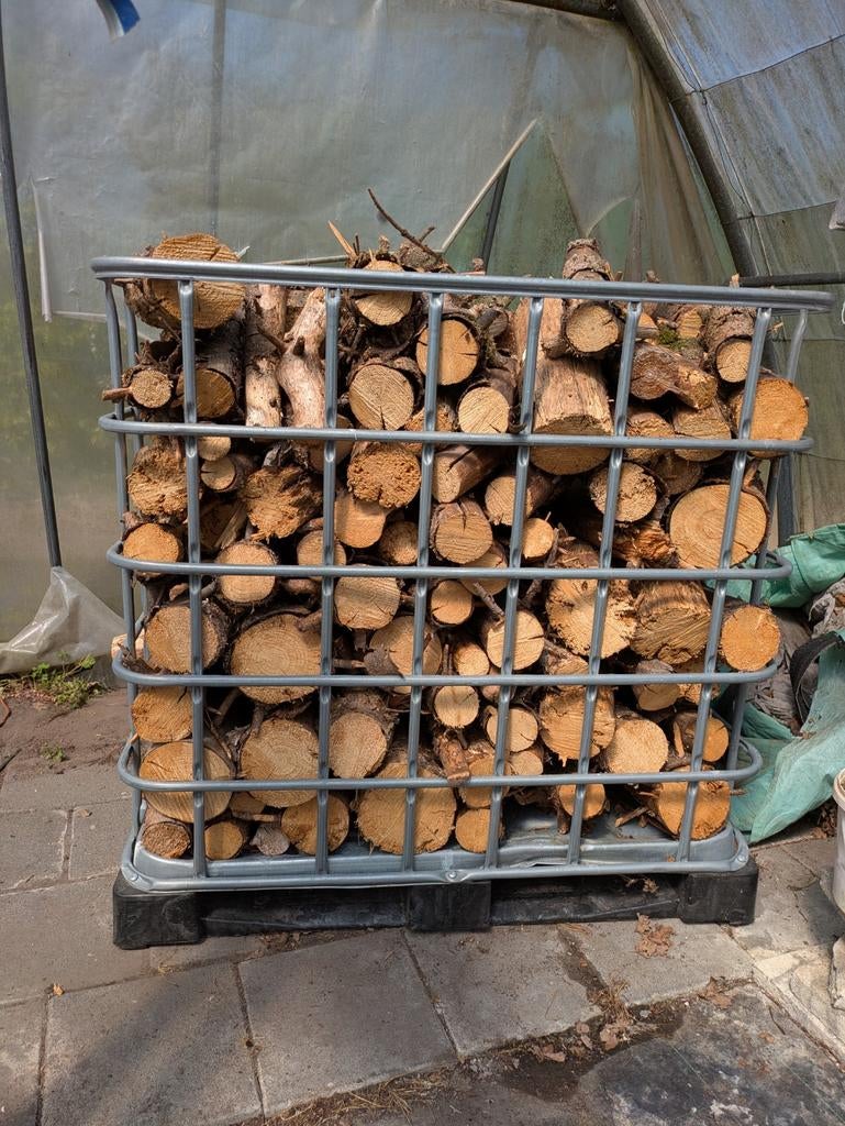 Gedroogd dennenhout, prijs per m3, Tuin en Terras, Haardhout, 6 m³ of meer, Ophalen, Overige houtsoorten, Stammen