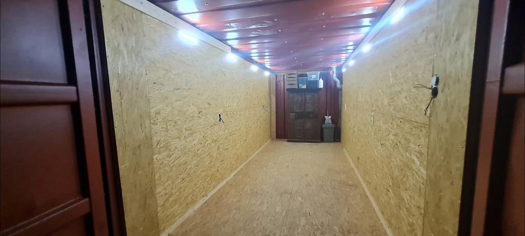 Container - Ideaal voor opslag of werkruimte, Doe-het-zelf en Verbouw, Containers, Ophalen