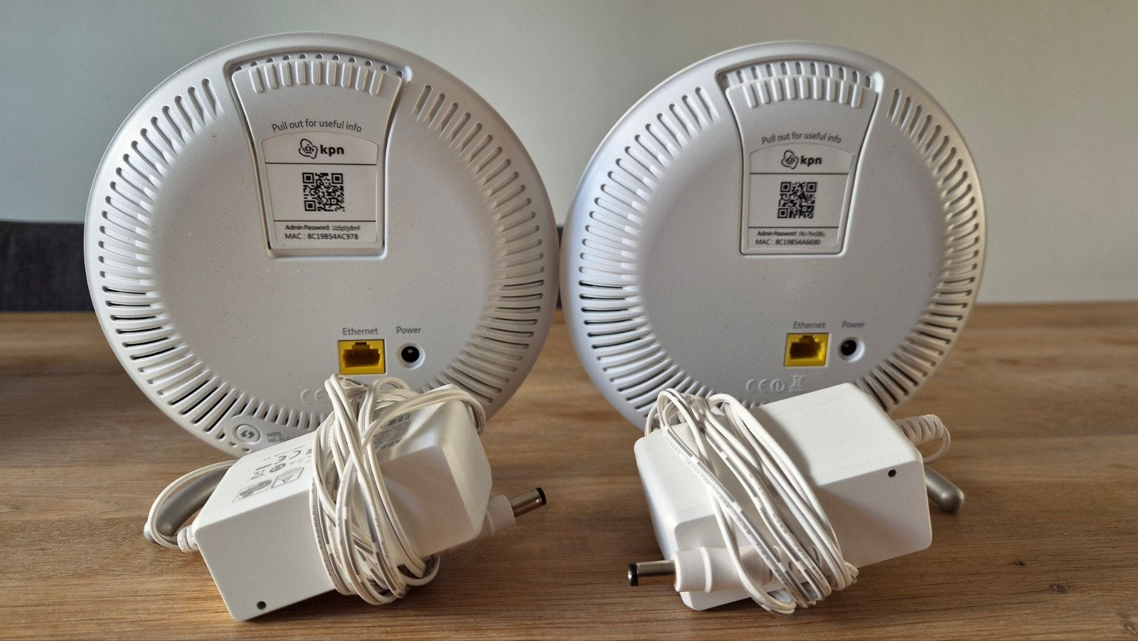 2x KPN SuperWifi 2 (WiFi 6) – Compleet met adapters – Perfec, Computers en Software, WiFi-versterkers, Zo goed als nieuw, Ophalen