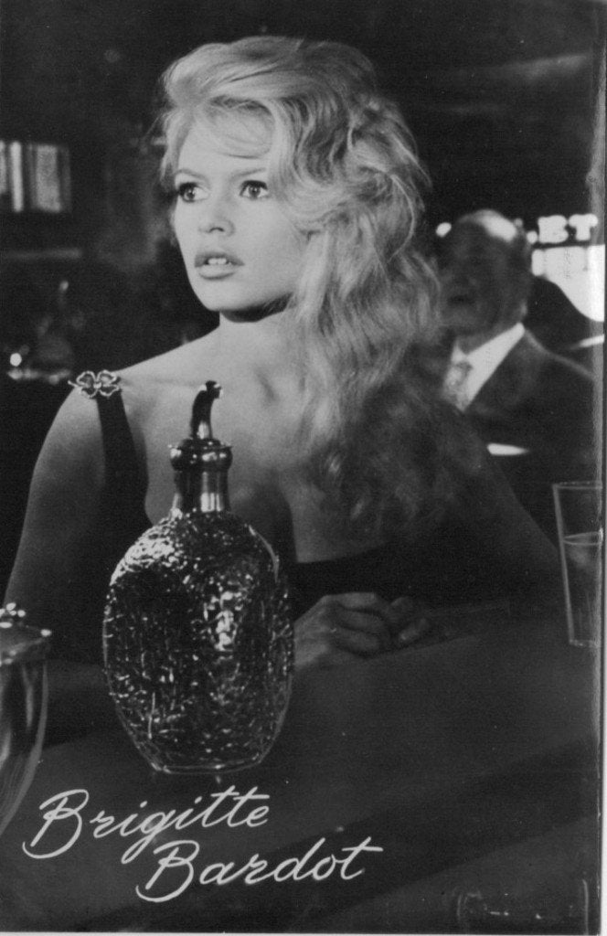 Filmsterren ansichtkaart Brigitte Bardot, Verzenden, 1940 tot 1960, Ongelopen, Sterren en Beroemdheden