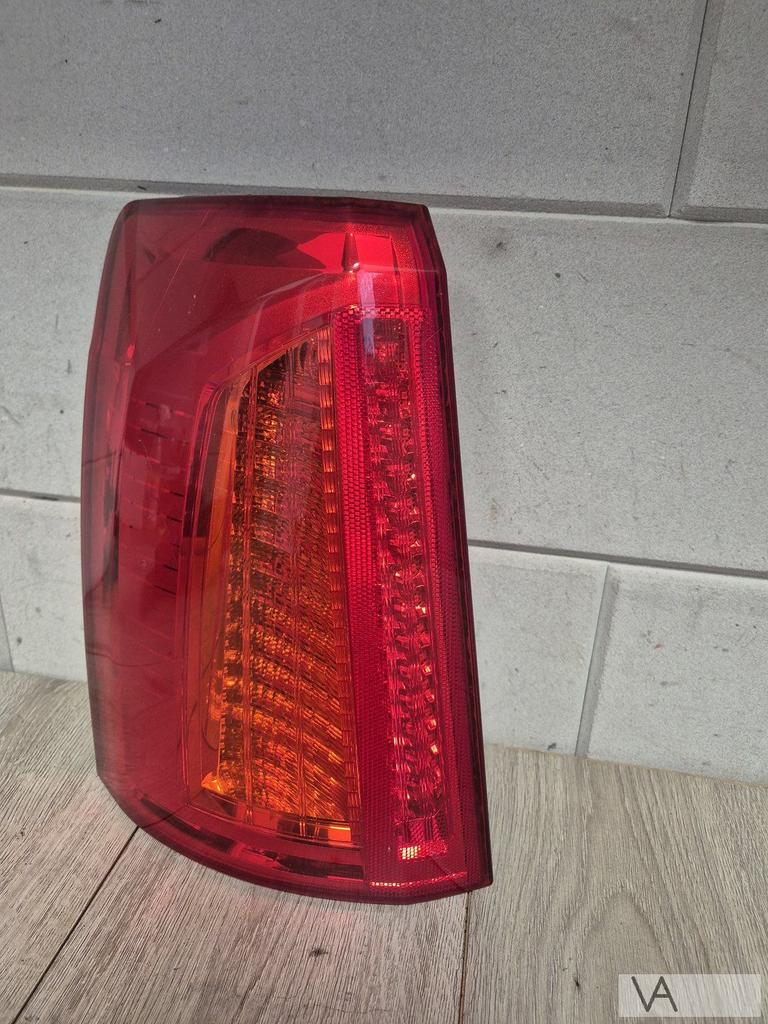Cadillac BLS wagon station achterlicht links 12769822 €999, Cadillac, Gebruikt, -, -