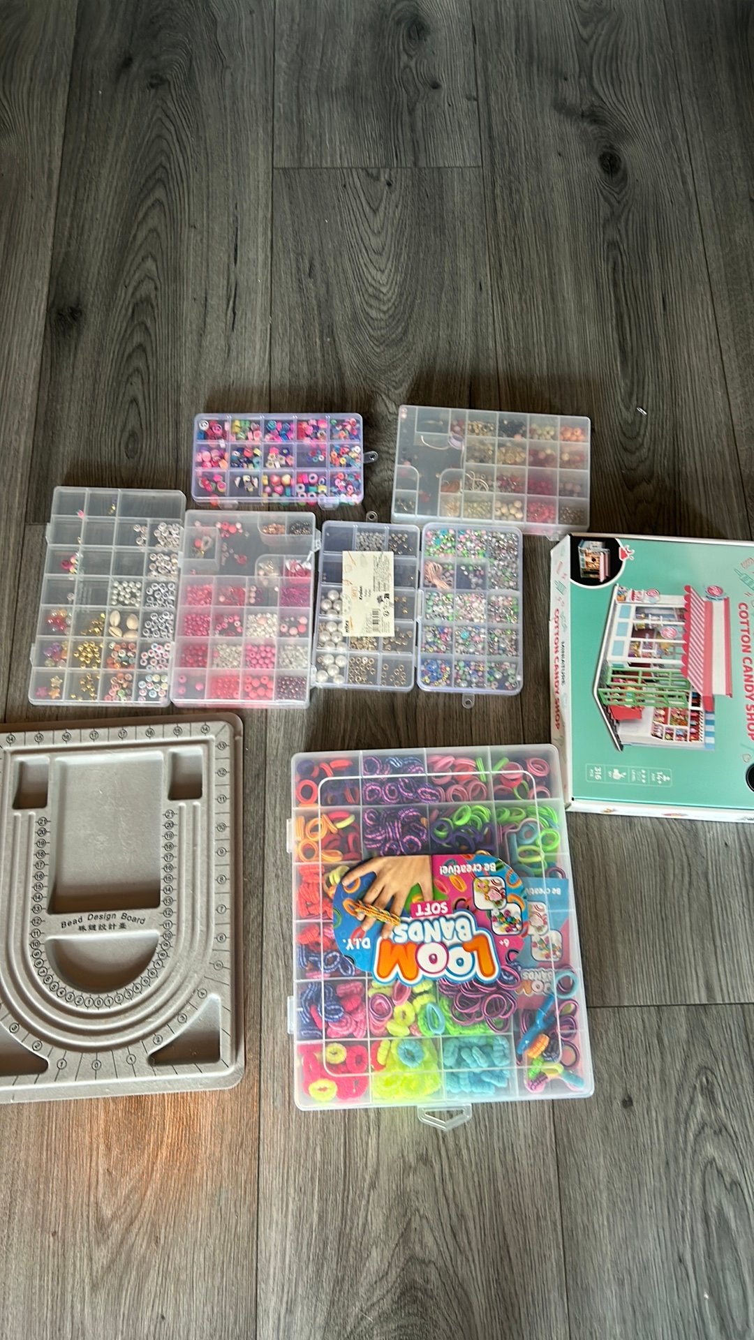 Set sieraden maken creatief diverse knutselspullen, Ophalen, Zo goed als nieuw