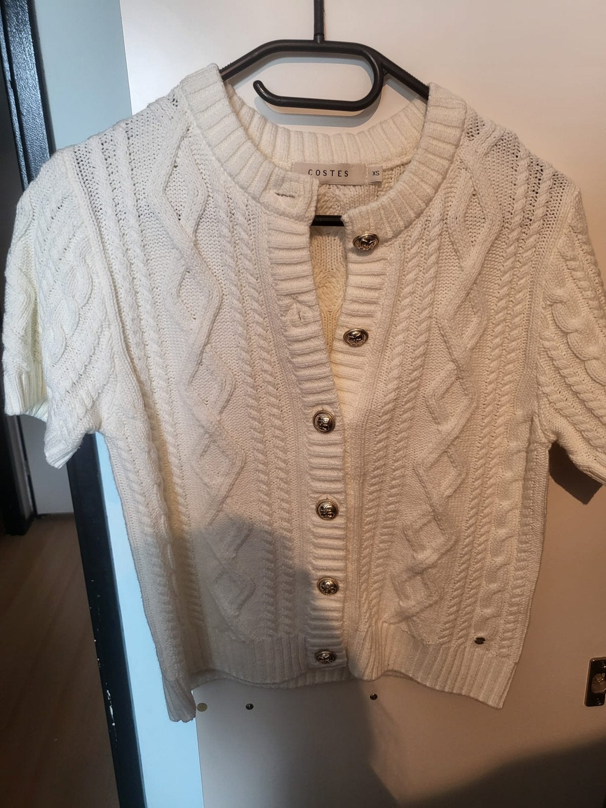 Heel mooi truitje maat xs, merk costes, Wit, Nieuw, Ophalen of Verzenden, Korte mouw