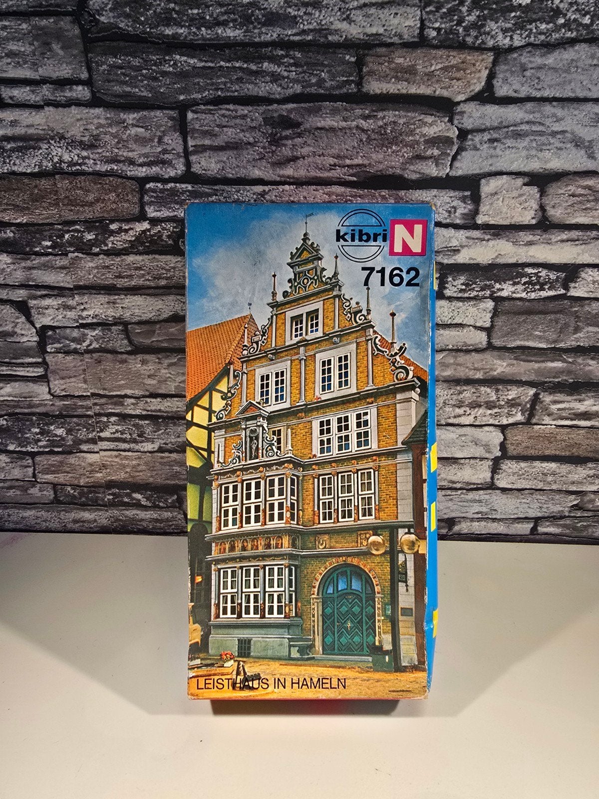 kibri Leisthaus Hameln N spoor modeltrein 1:160, Ophalen of Verzenden, Nieuw, Brug, Tunnel of Gebouw, Overige merken