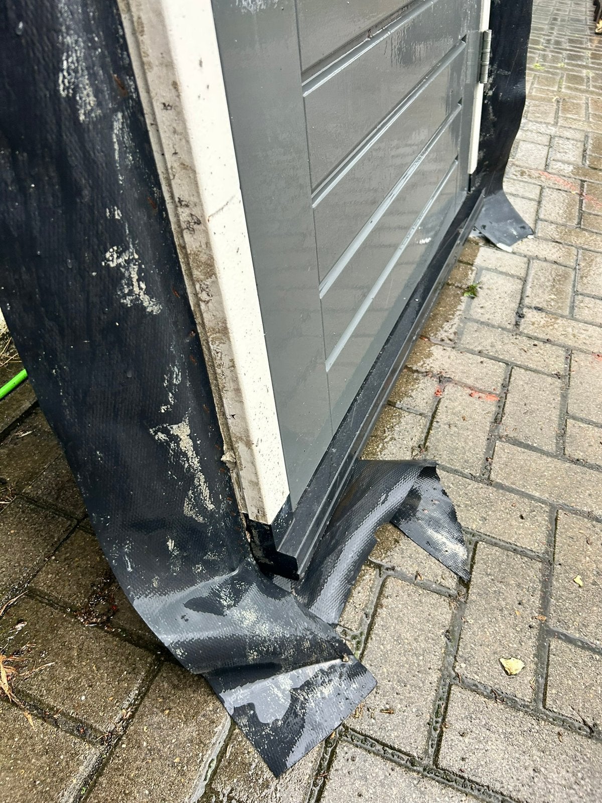 Hardhout kozijn met deur, Ophalen of Verzenden, Zo goed als nieuw