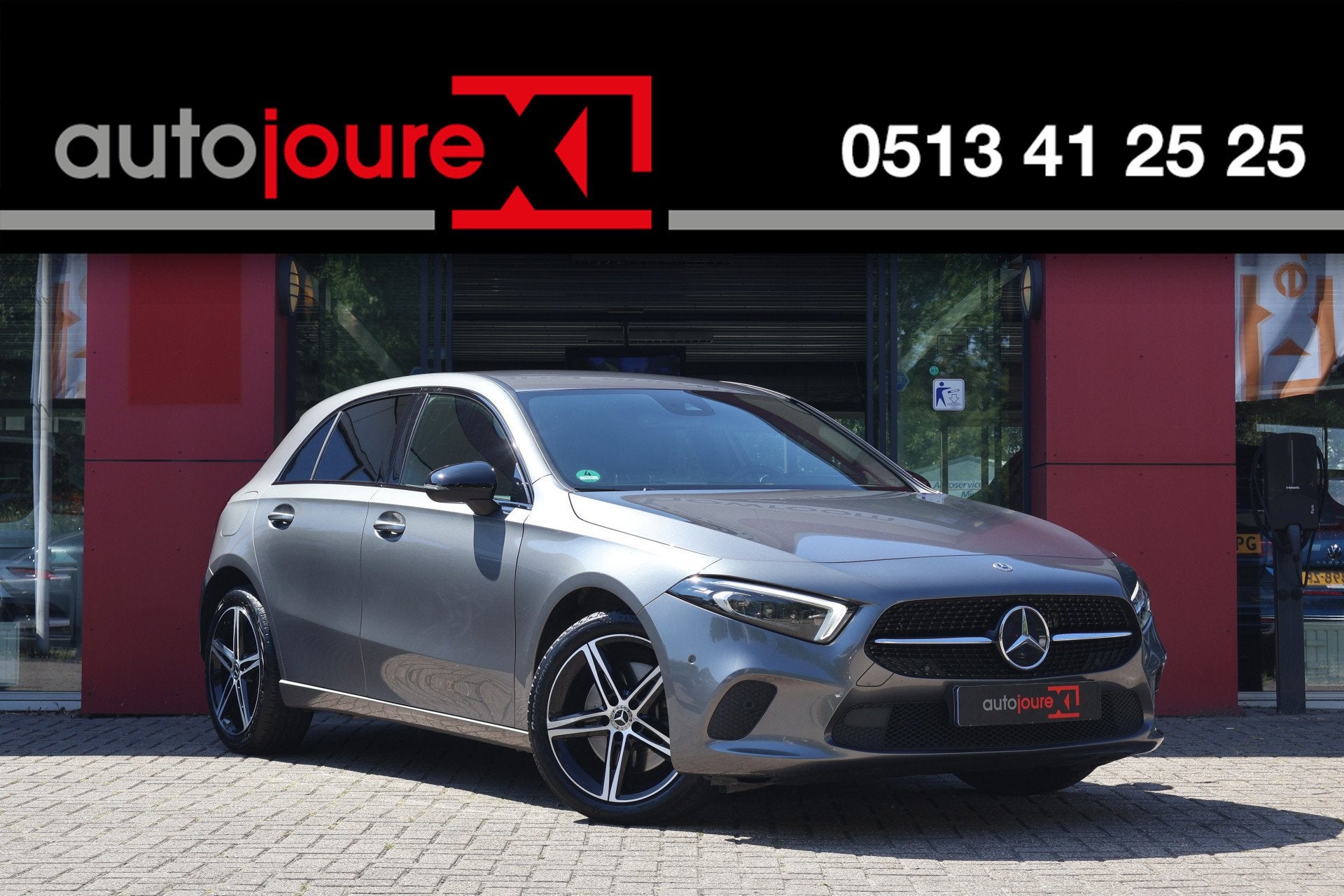 Mercedes-Benz A-Klasse 250 e Business Line | WideScreen | Di, Dealer onderhouden, Gebruikt, 4 cilinders, Leder en Stof