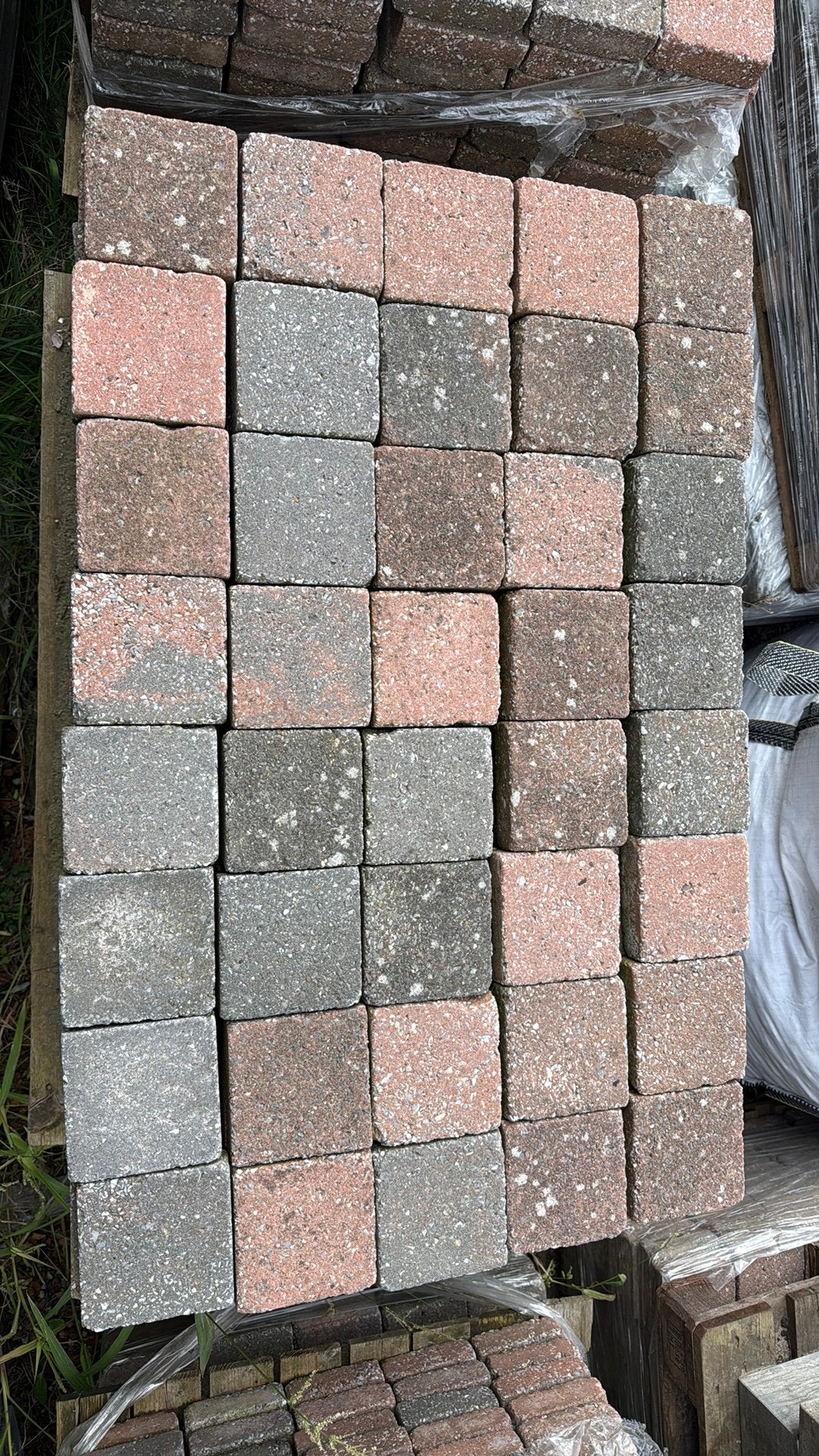 Straatwerk rood/zwart 15x15x5, Tuin en Terras, Ophalen, Zo goed als nieuw, Beton, Klinkers