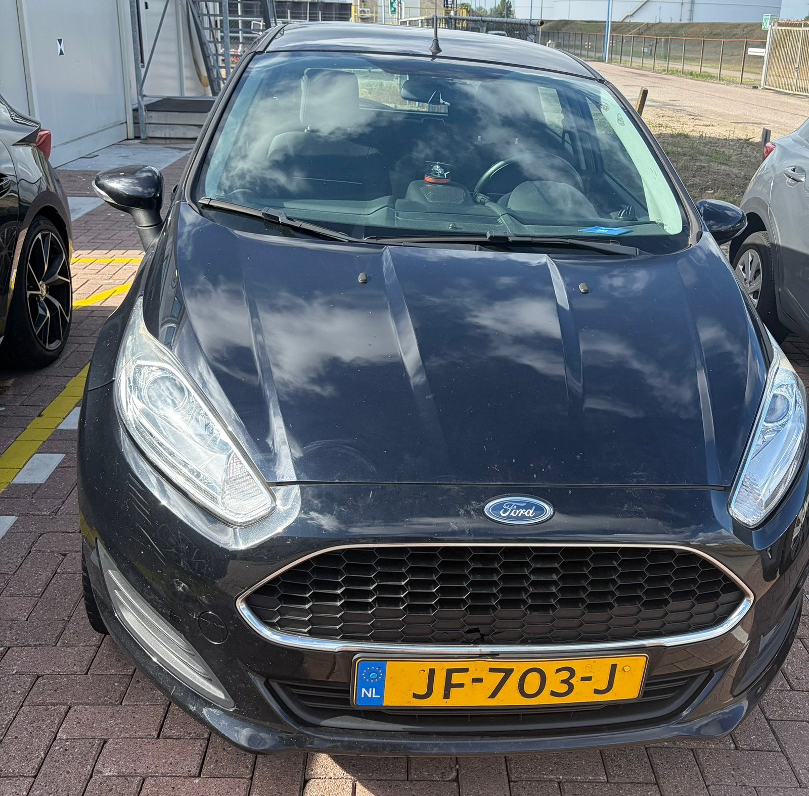 Ford Fiësta  NW distributie riem goed onderhouden  1.0  5D, Stof, 40 €/maand, 525 kg, Multifunctioneel stuurwiel