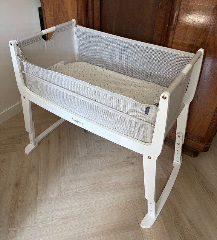 SnuzPod Studio Co-Sleeper / Bedside Crib, Ophalen, Gebruikt, Wieg