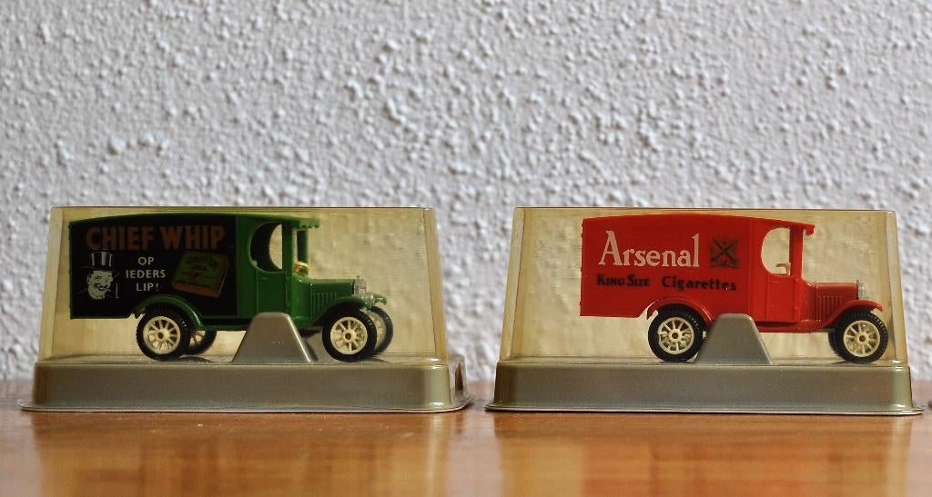 Vintage Efsi T Ford NIEUW 1980s, Hobby en Vrije tijd, Modelauto's | Overige schalen, Ophalen of Verzenden, Zo goed als nieuw, Auto