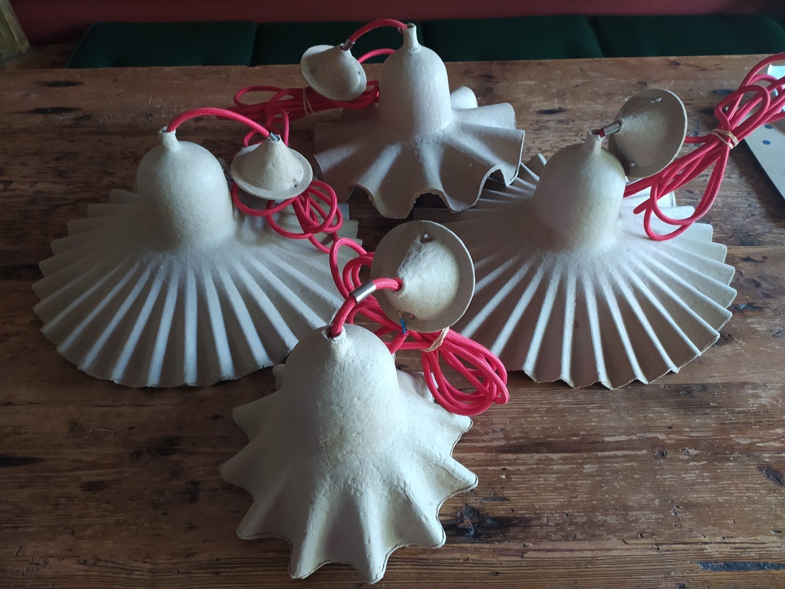 * hanglampen: Unieke 'Egg of Columbus' lampen - set van 4, Gebruikt, Overige materialen, Modern, Speels, Uniek, E27 (groot)
