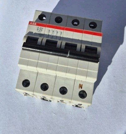ABB Groepenkast Schakelaar S 204 B 25 - 400V, Ophalen of Verzenden, Gebruikt, ABB
