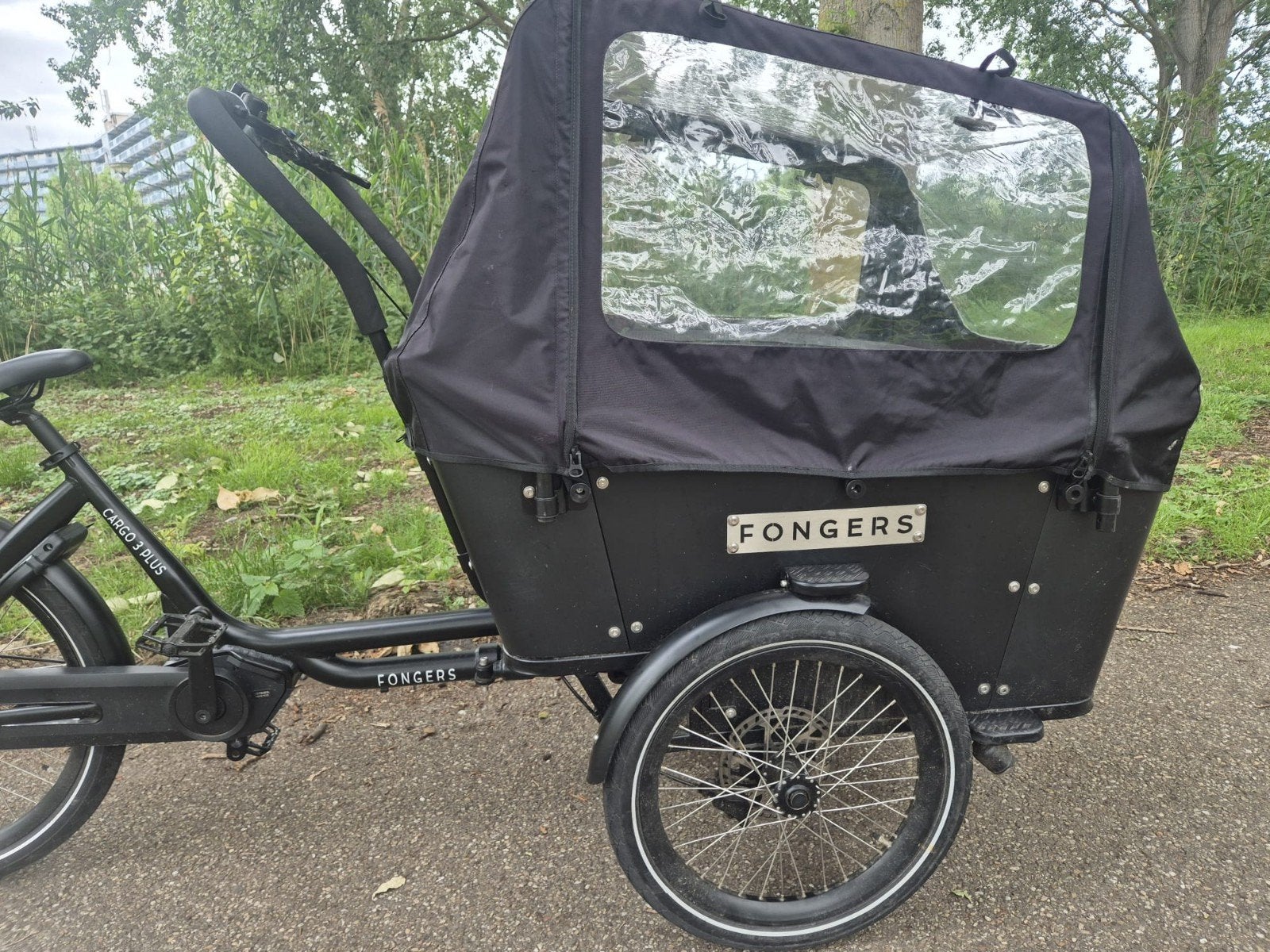 Elektrisch Bakfiets 8mnd oud is in nieuw staat, Ophalen, Zo goed als nieuw, 4 kinderen of meer, Huif