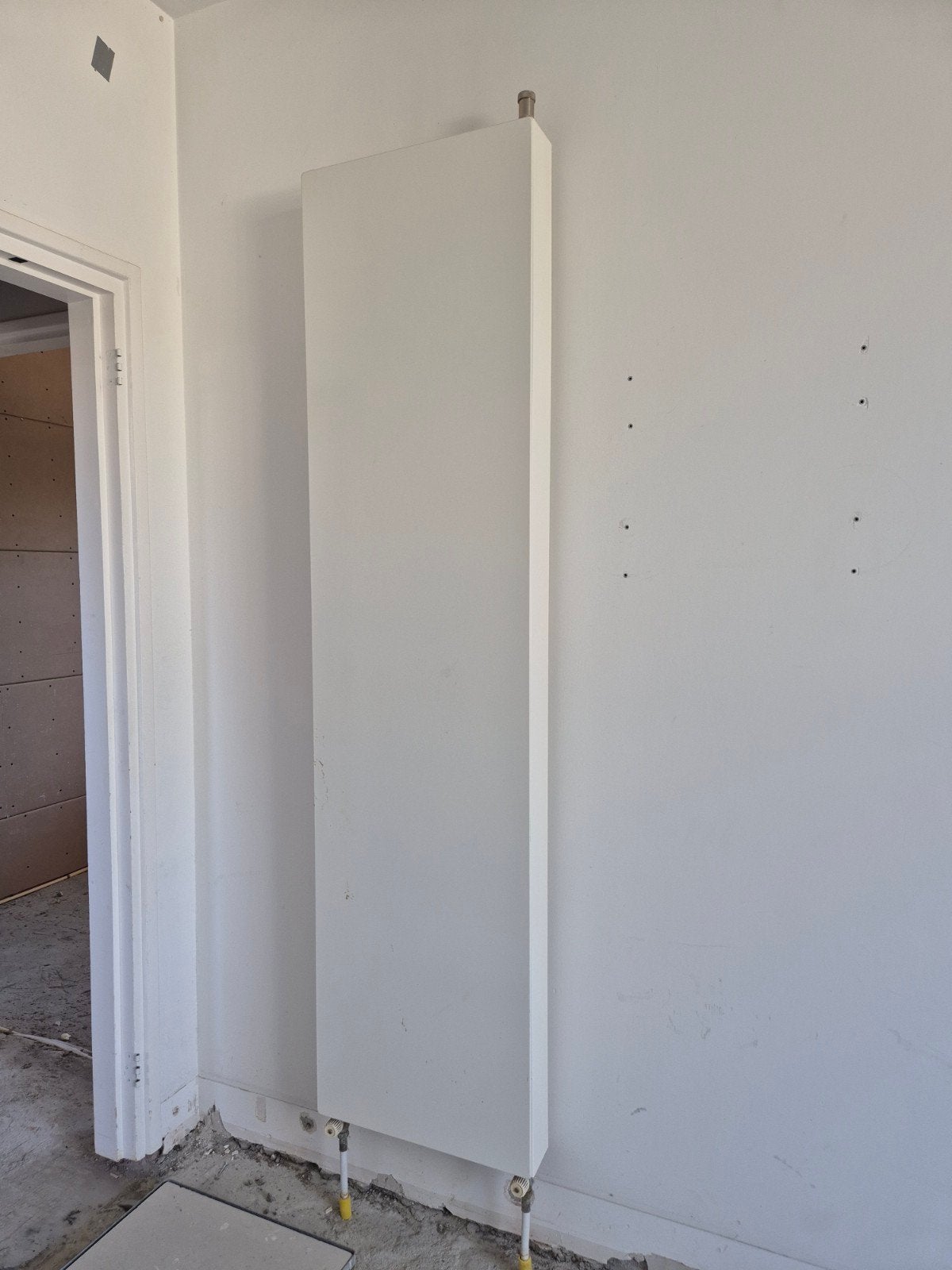 Strakke witte radiator 200 x 50 cm, Doe-het-zelf en Verbouw, Verwarming en Radiatoren, Ophalen, Minder dan 60 cm, Radiator, 80 cm of meer