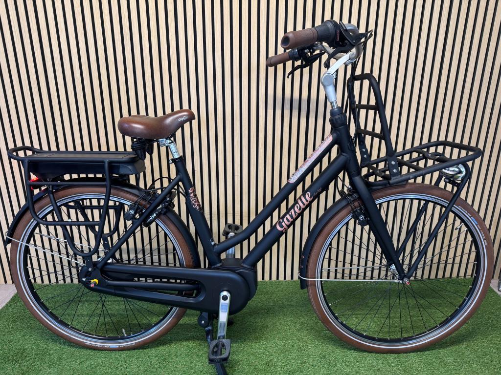 Als nieuw Gazelle Miss Grace| Bosch motor| 4255KM | D54, Niet ingevuld, Niet ingevuld, 51 tot 55 cm, 50 km per accu of meer