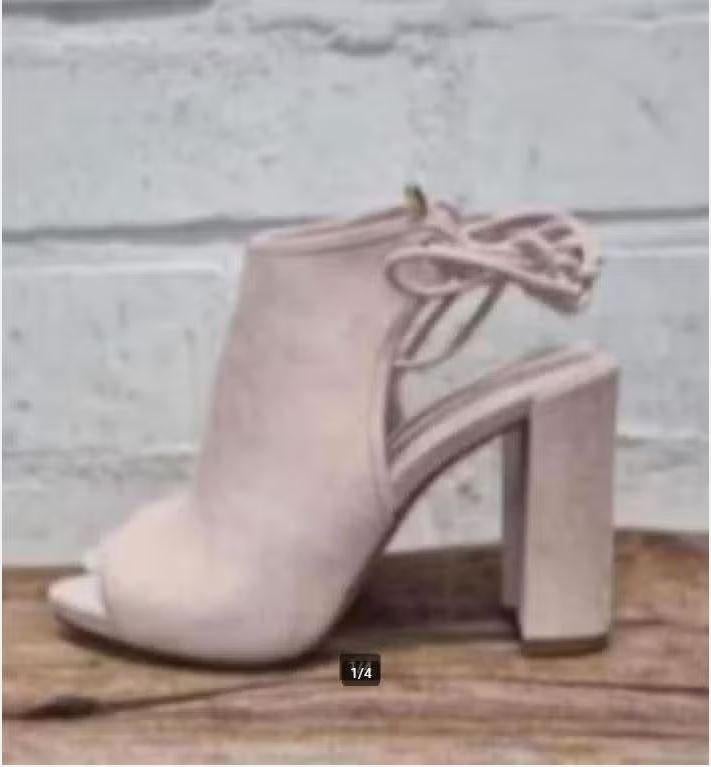 Kenneth Cole - Suedeleren pumps maat 42 - Nieuw, Pumps, Kenneth Cole, Nieuw, Ophalen of Verzenden