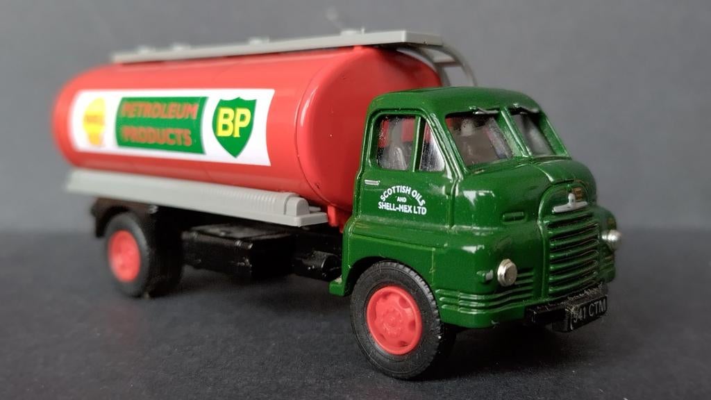 Big Bedford Castrol Tanker 1:64 Lledo Vanguards Pol, Verzenden, ., Nieuw, Bus of Vrachtwagen