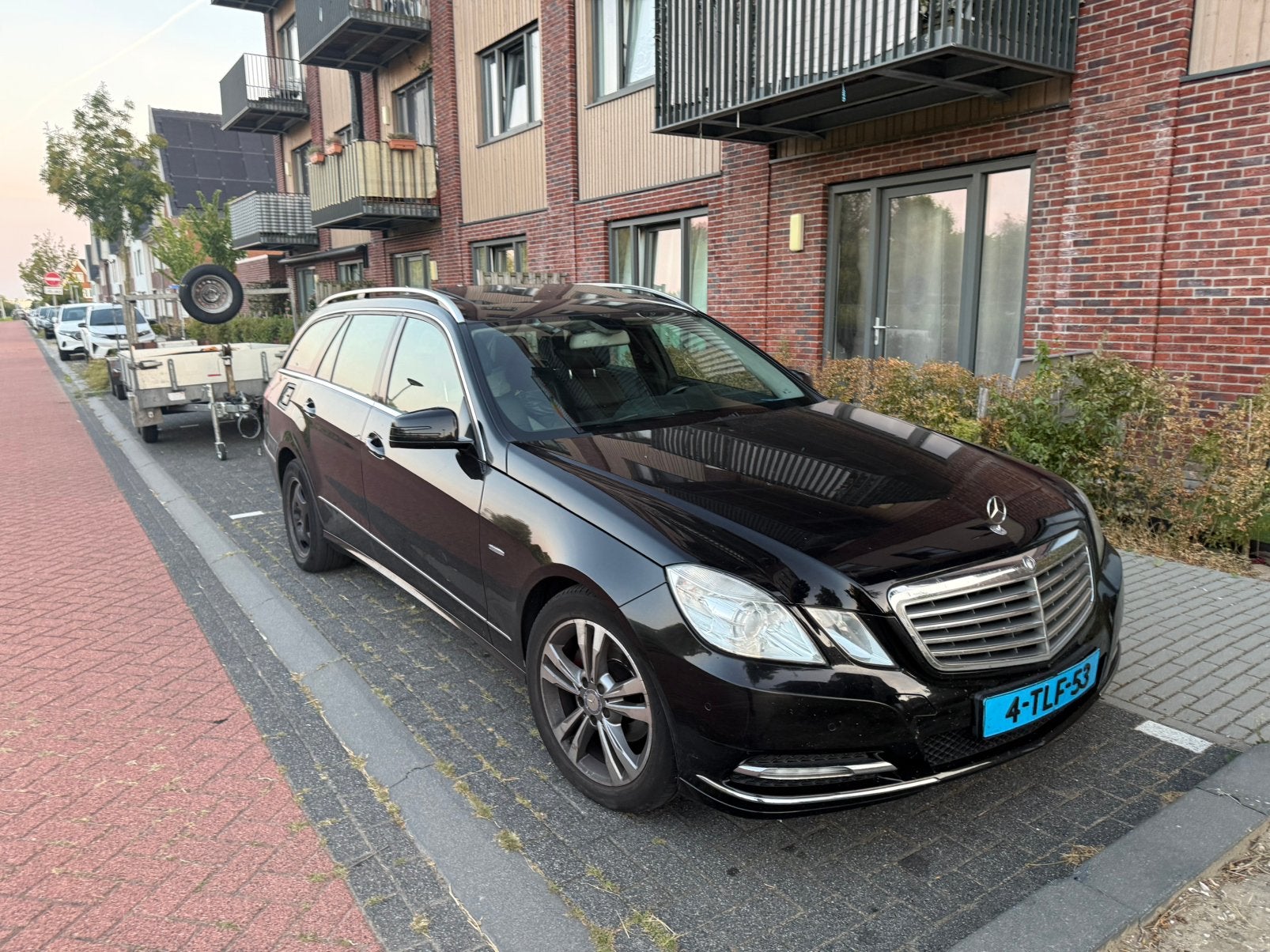 Mercedes-Benz E-Klasse 2.2 CDI E200 Estate AUT 2012 Zwart, Auto's, Mercedes-Benz, Automaat, Euro 5, Zwart, Zwart