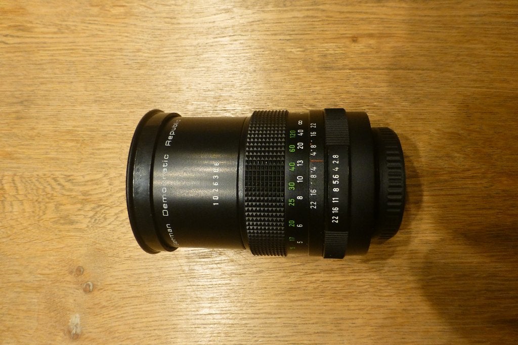 Pentacon Auto 135 mm f2.8  m42 vatting, Verzenden, Zo goed als nieuw, Spiegelreflex, Overige Merken