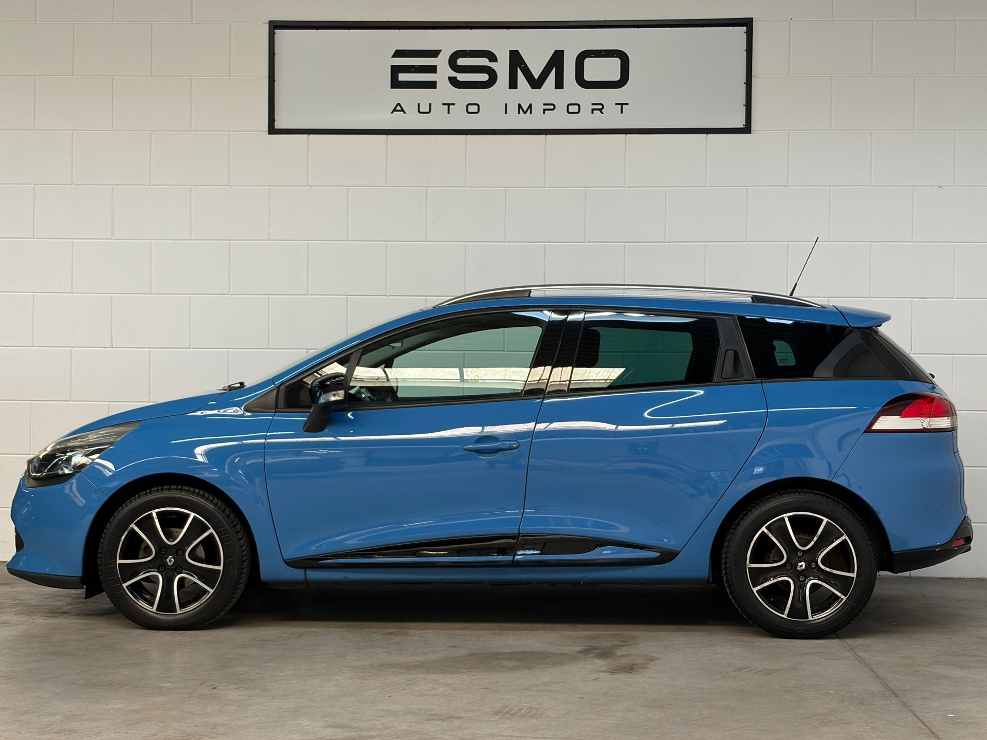 Renault Clio Estate 0.9 TCe Expression All-season banden PDC, Voorwielaandrijving, Stof, Blauw, Origineel Nederlands