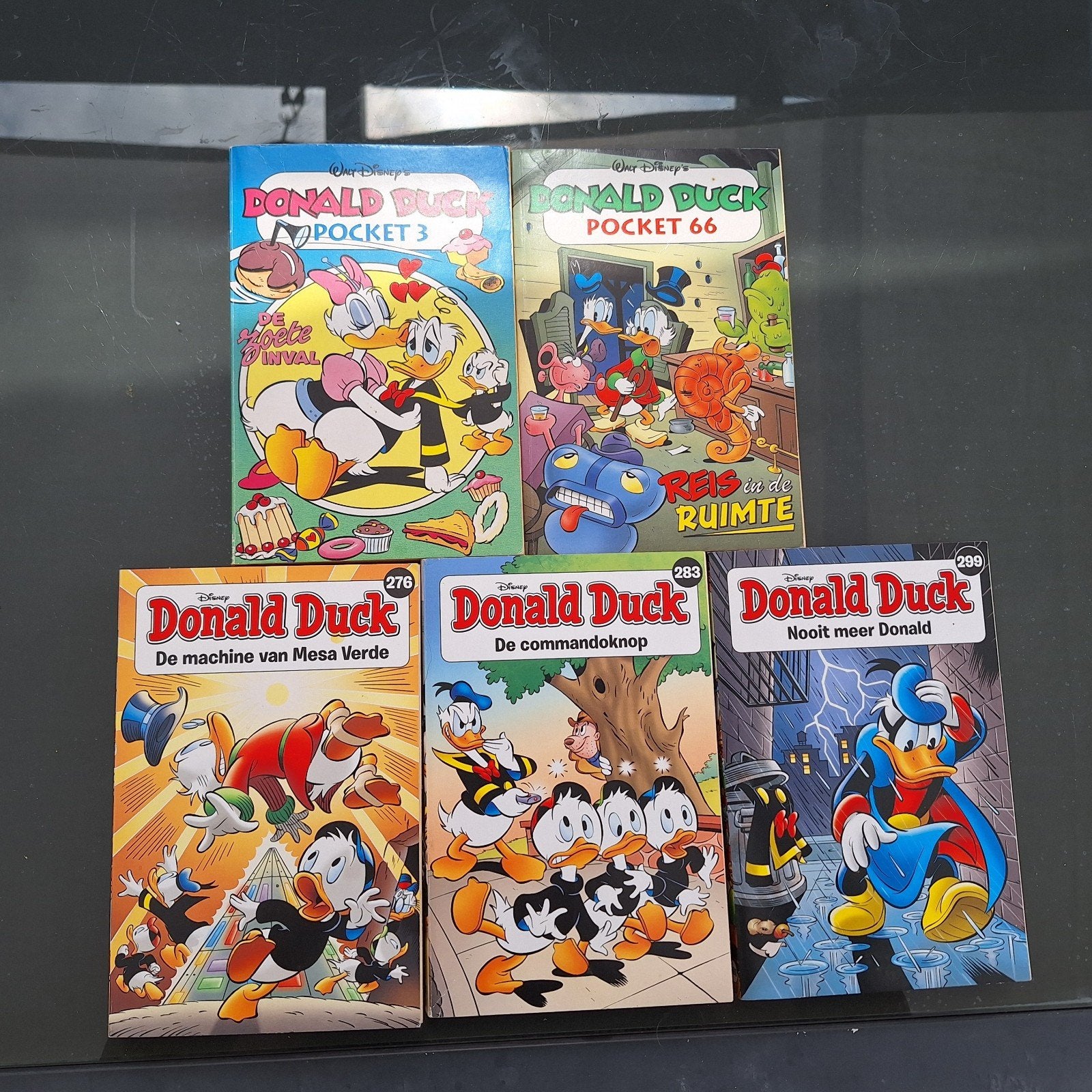 Donald Duck pockets, Meerdere comics, Ophalen of Verzenden, Zo goed als nieuw, Europa