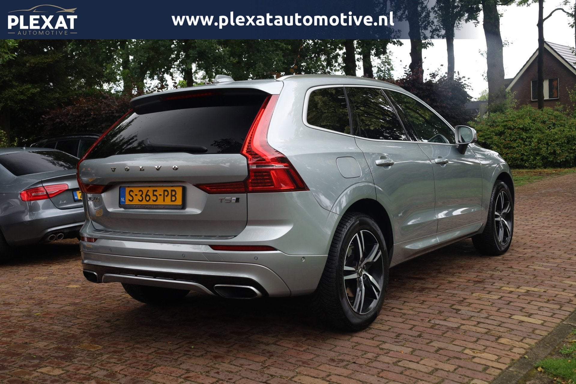 Volvo XC60 2.0 T5 AWD R-Design Aut. | Panorama | Adap. Cruis, Auto's, Volvo, Automaat, Dealer onderhouden, Gebruikt, 1969 cc