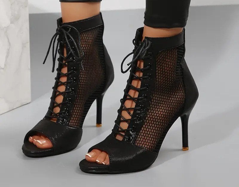 high heels pumps maat 43, Kleding | Dames, Pumps, Zwart, Nieuw, Ophalen of Verzenden