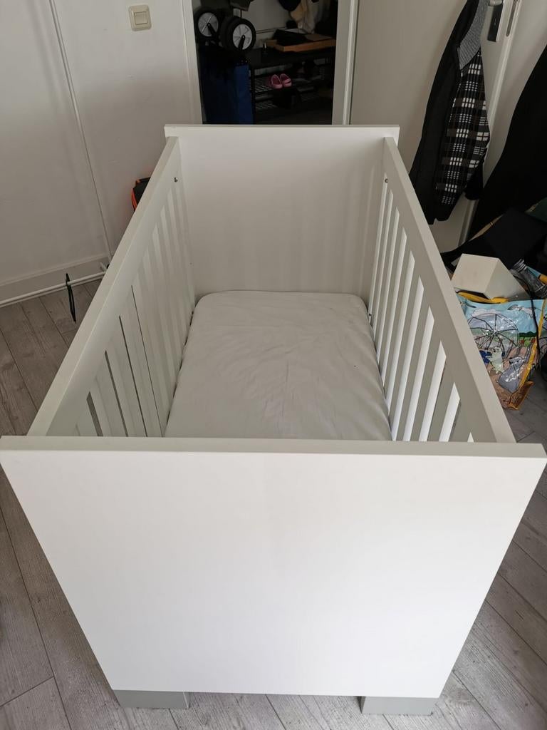 Kinderledikant 120x60 cm met matras - Goede staat, Kinderen en Baby's, Babywiegjes en Ledikanten, Ophalen, Gebruikt, Ledikant